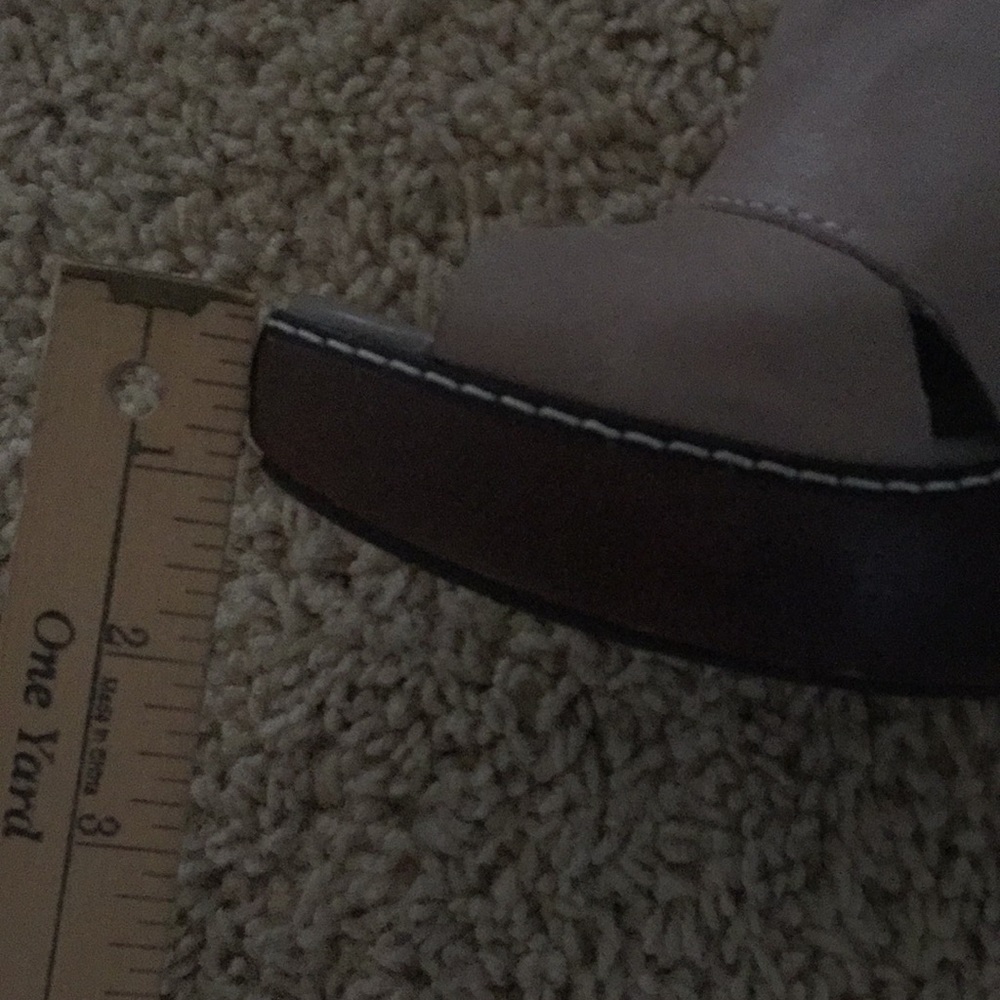 Platform sandals! - Picture 7 of 7